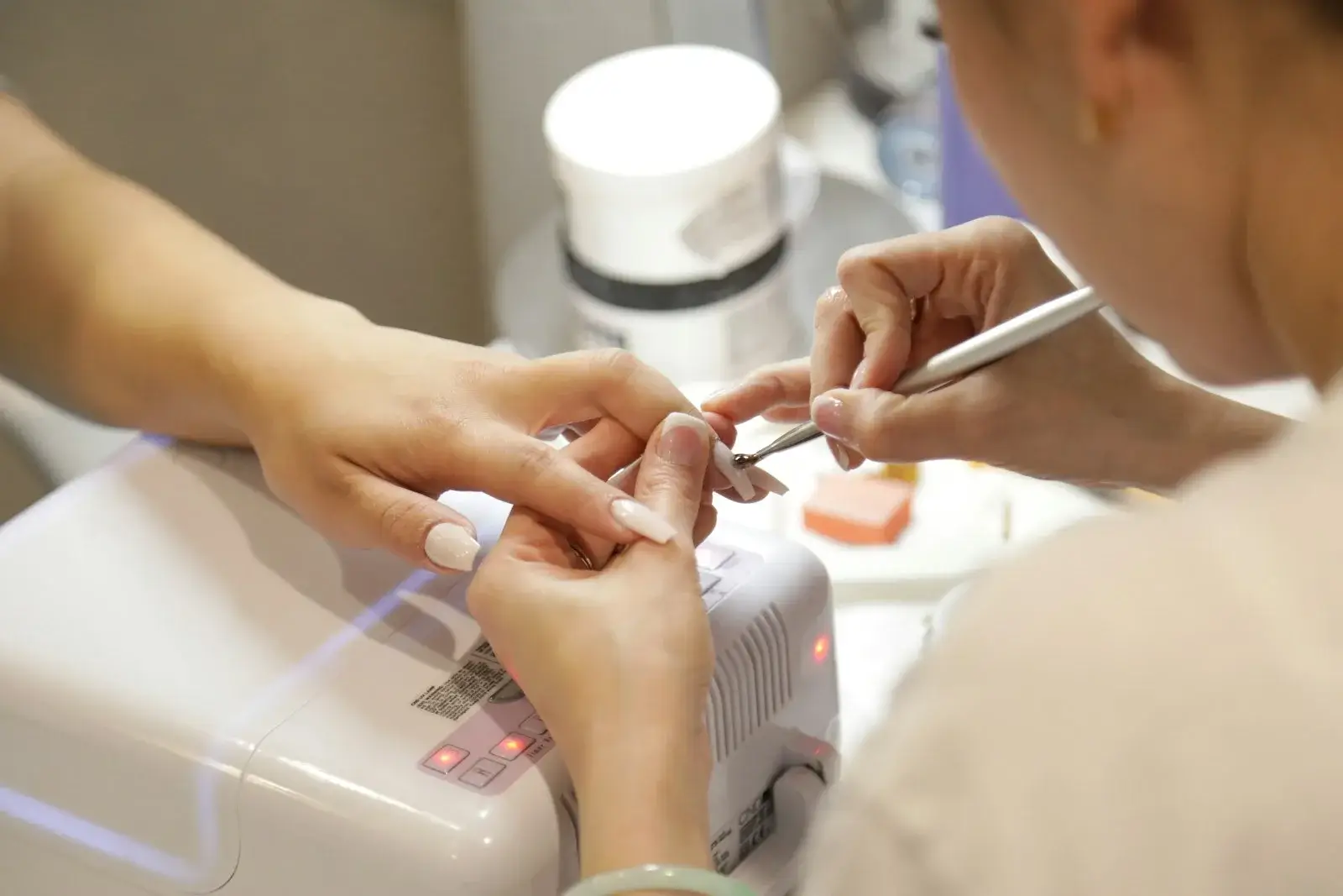 Refill, yeni uygulama ve nail art: gerçekçi tırnak randevuları planlama